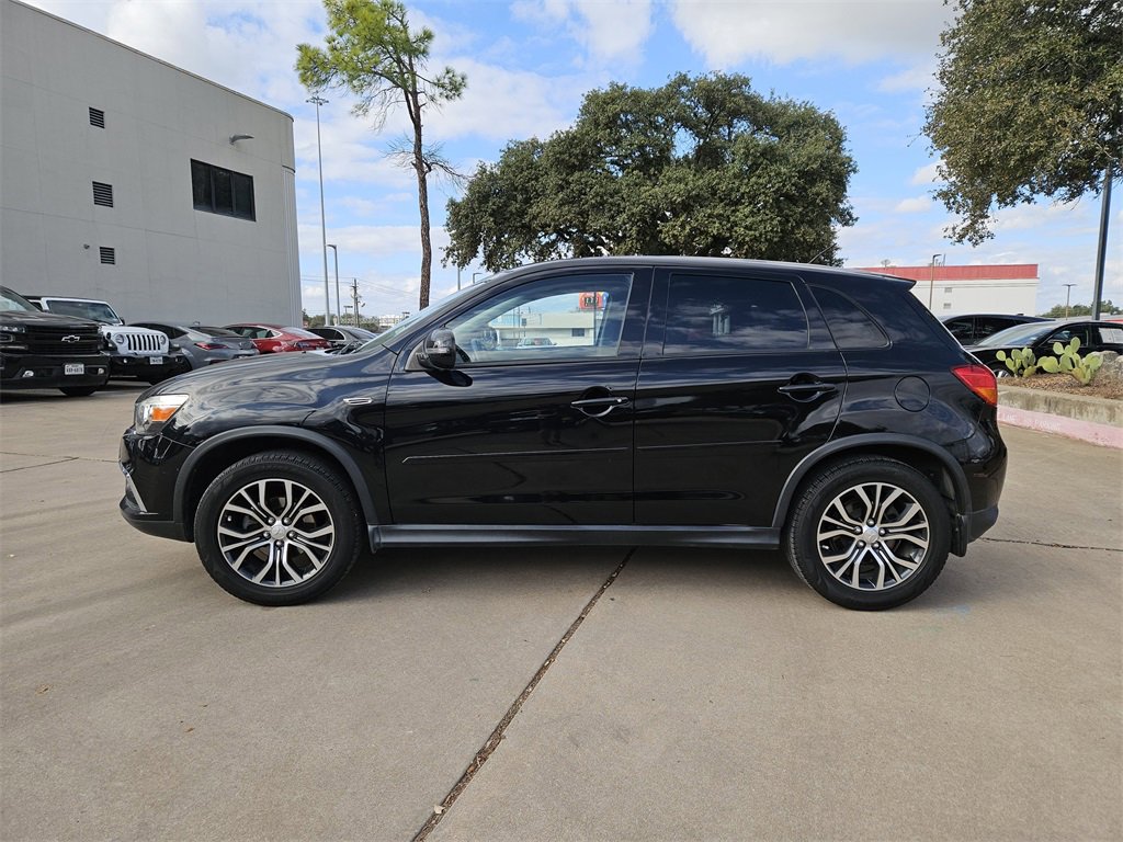 Used 2016 Mitsubishi Outlander Sport ES image 4