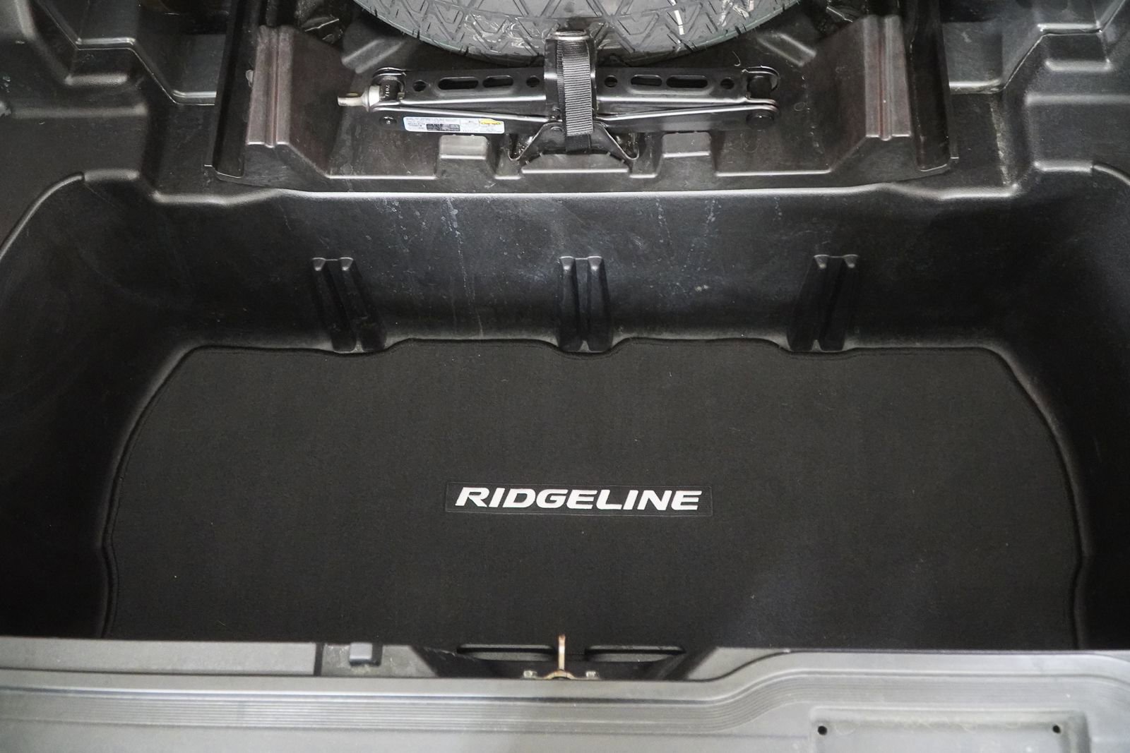 Used 2018 Honda Ridgeline RTL-T image 13