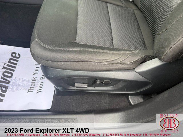 Used 2023 Ford Explorer XLT AWD/4WD image 13