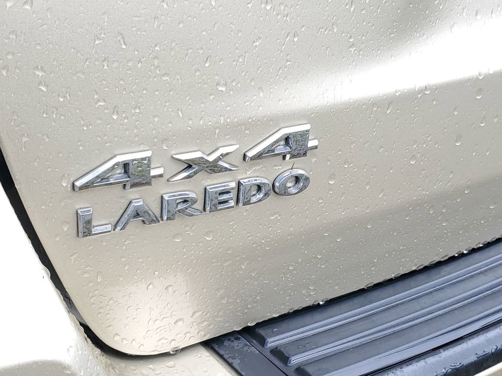 Used 2012 Jeep Grand Cherokee Laredo image 7