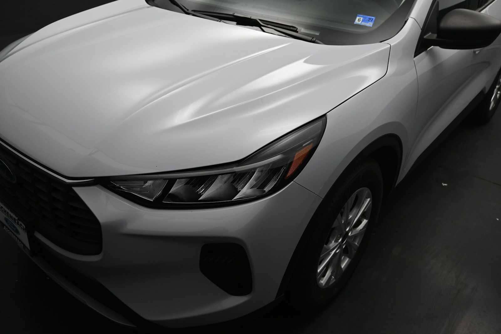Certified 2025 Ford Escape Active w/ Cold Weather Package FWD image 18