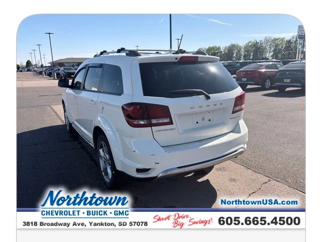 Used 2017 Dodge Journey Crossroad FWD image 11