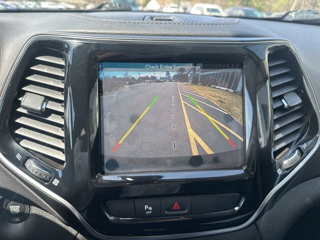 Used 2019 Jeep Cherokee Limited image 22