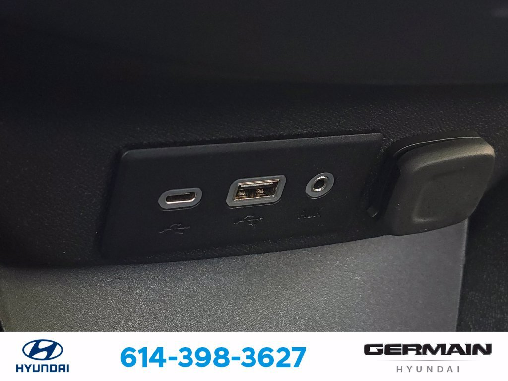 Used 2022 Chevrolet Malibu LS FWD image 33