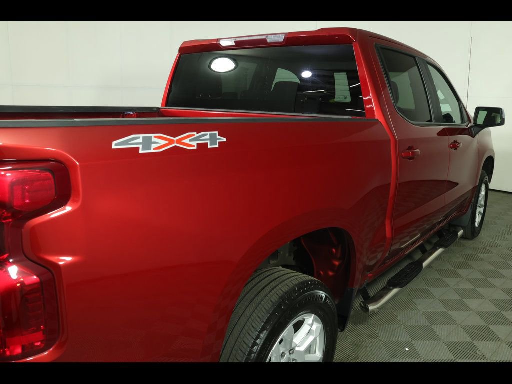 Used 2023 Chevrolet Silverado 1500 LT AWD/4WD image 22