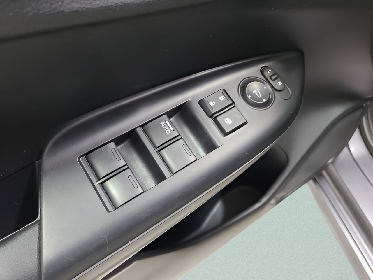 Certified 2020 Honda Fit Sport image 19