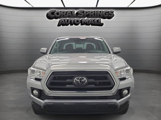 Used 2021 Toyota Tacoma SR5 RWD image 2