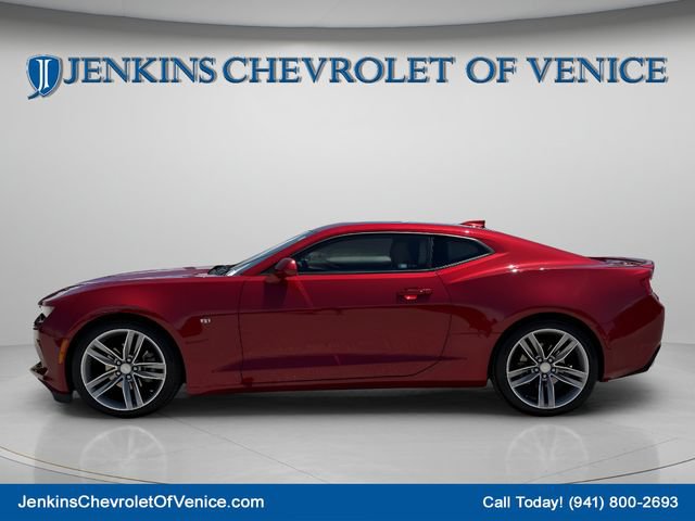 Used 2017 Chevrolet Camaro LT RWD image 9