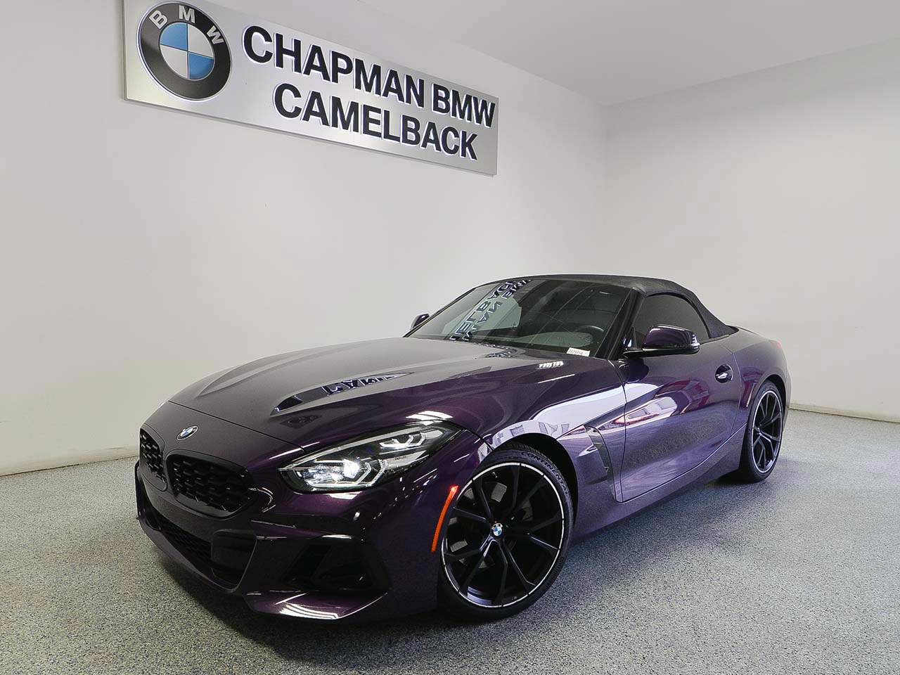 Certified 2023 BMW Z4 M40i RWD image 2