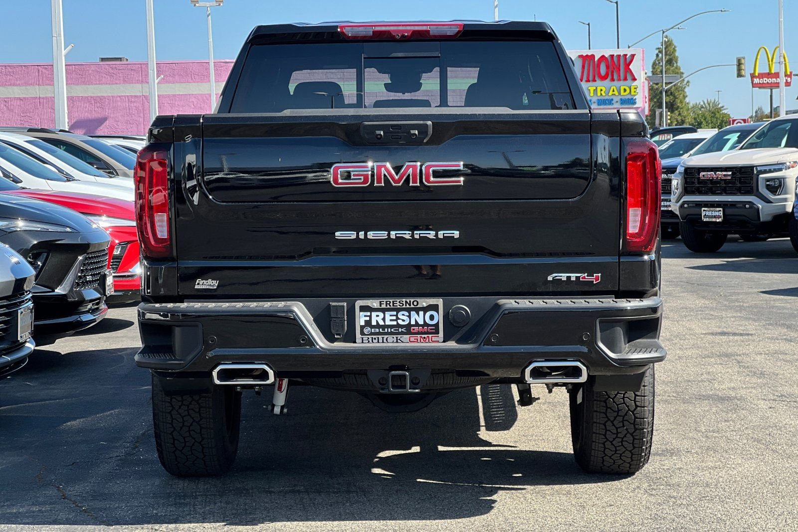 New 2026 GMC Sierra 1500 AT4 w/ AT4 Premium Package AWD/4WD image 6