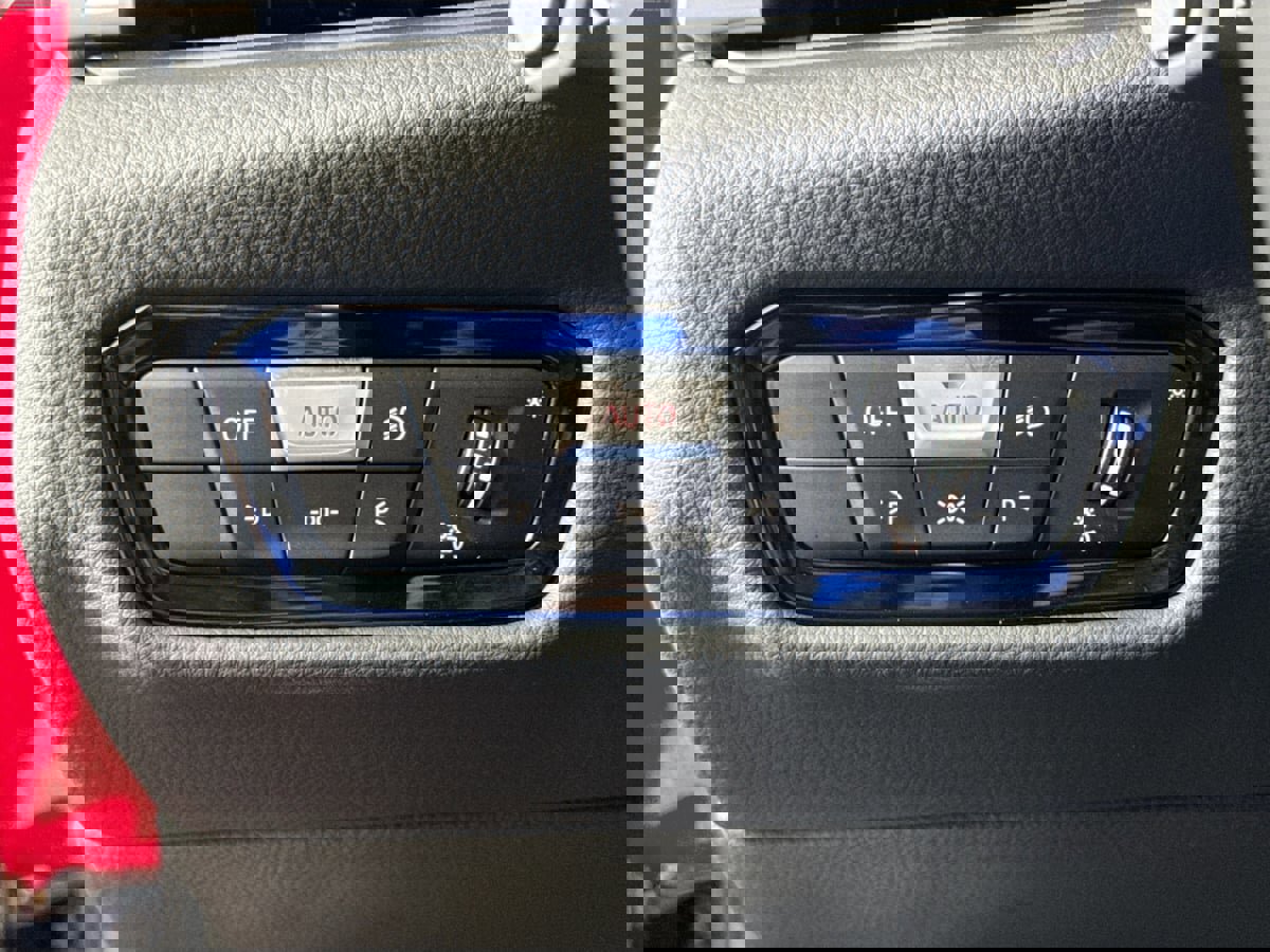 Used 2023 Toyota Supra image 11