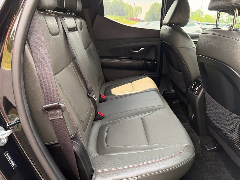 Used 2023 Hyundai Santa Cruz Limited AWD/4WD image 35