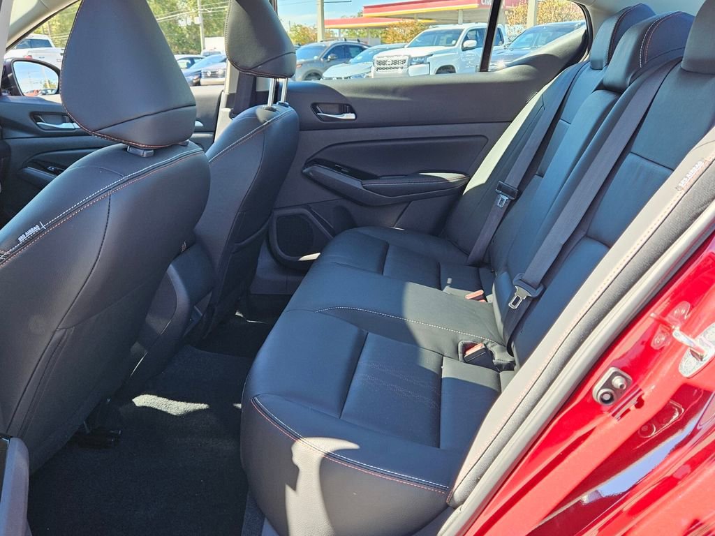 New 2025 Nissan Altima 2.5 SR w/ SR Premium Package image 4