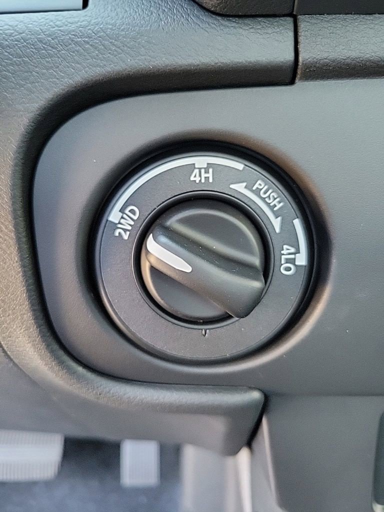 New 2026 Nissan Frontier S AWD/4WD image 18