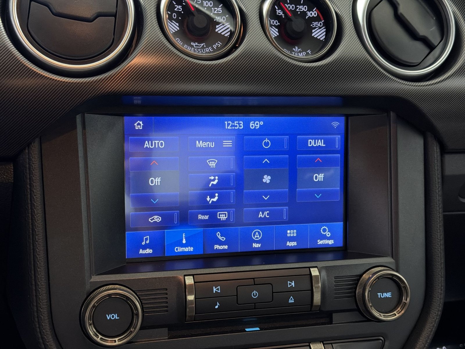 Used 2019 Ford Mustang Shelby GT350 w/ Technology Package RWD image 23