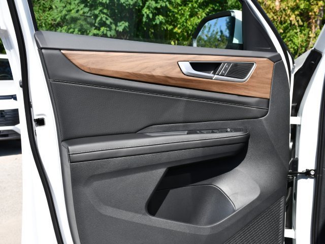 New 2026 Volkswagen Atlas SE image 10