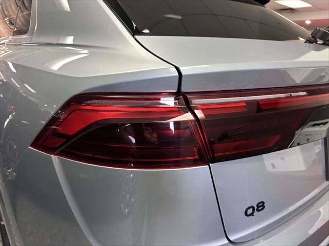 Used 2025 Audi Q8 Premium w/ Convenience Package AWD/4WD image 6