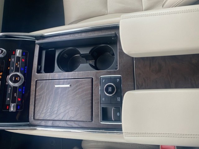 Used 2020 Lincoln Navigator Reserve w/ Luxury Package image 24