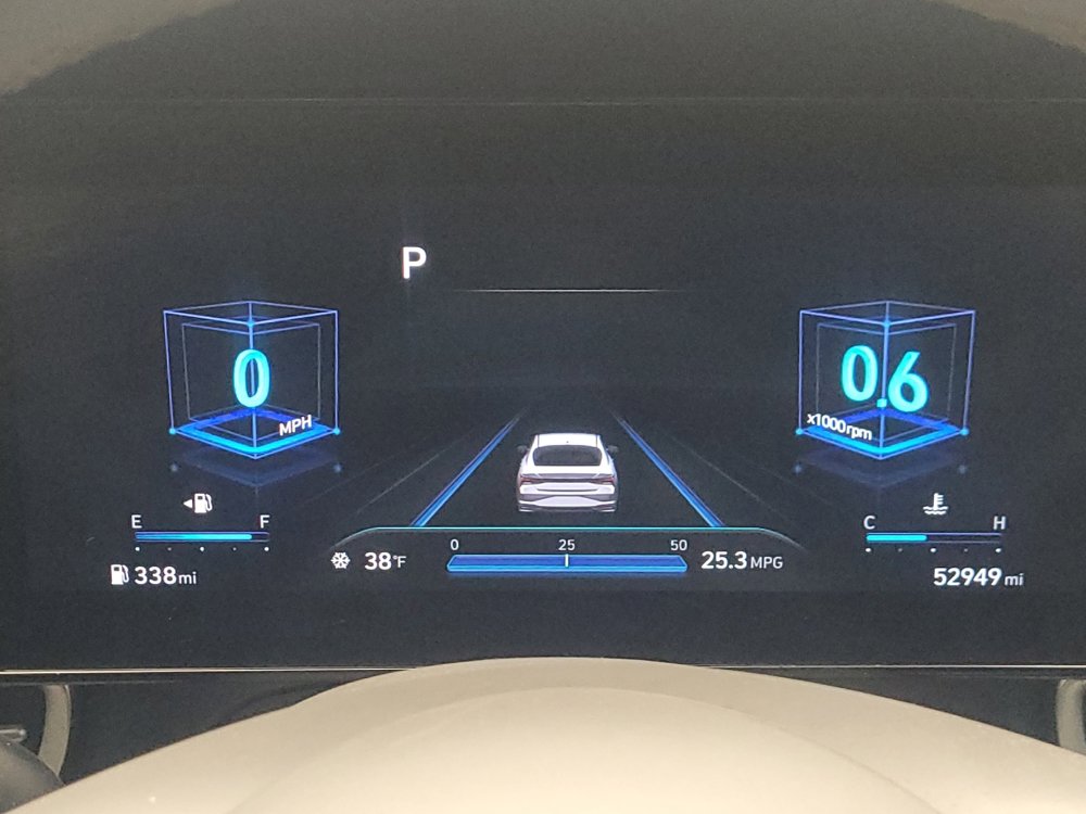 Used 2023 Hyundai Elantra SEL w/ Convenience Package image 23