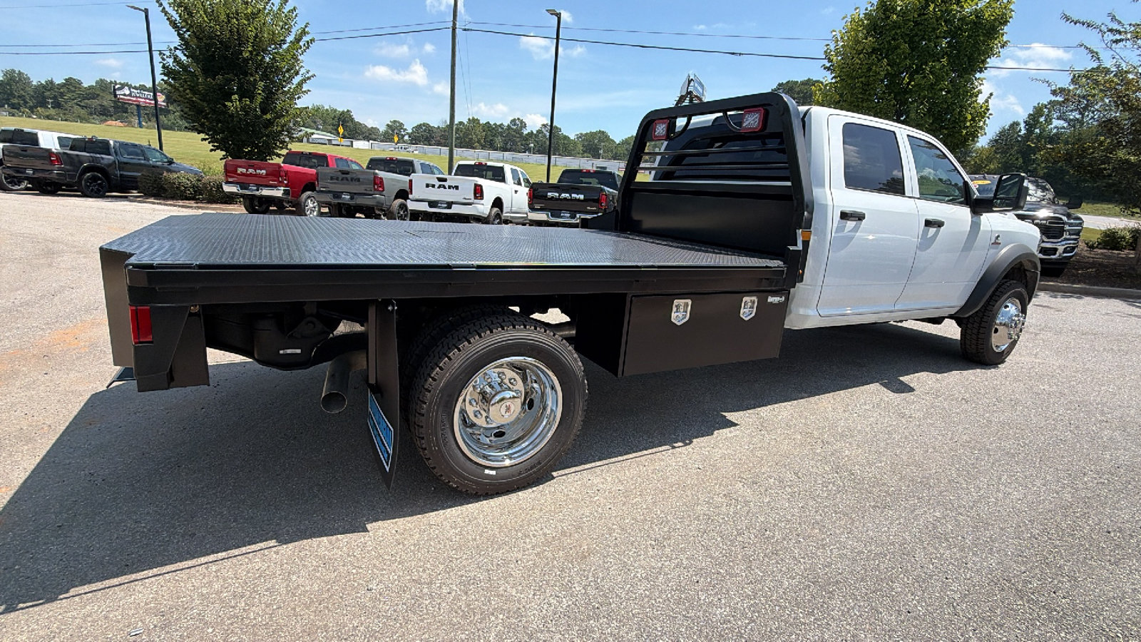 New 2026 RAM 4500 Tradesman AWD/4WD image 8