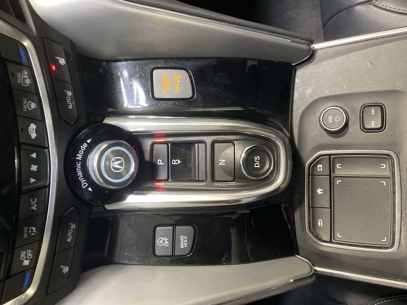 Used 2023 Acura TLX w/ Technology Package image 17