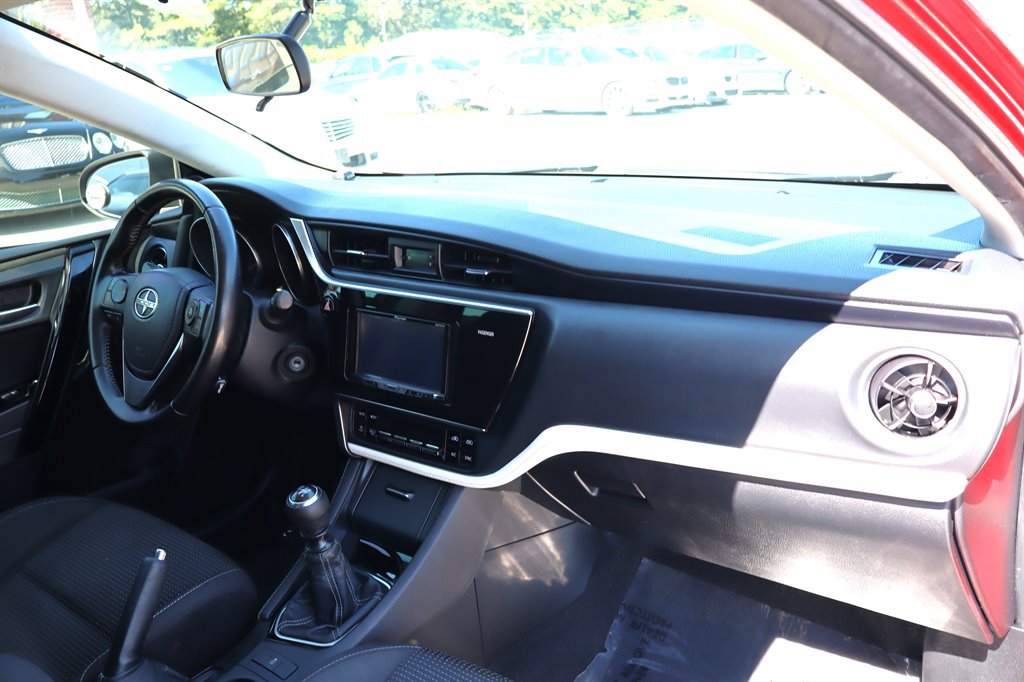 Used 2016 Scion iM FWD image 19