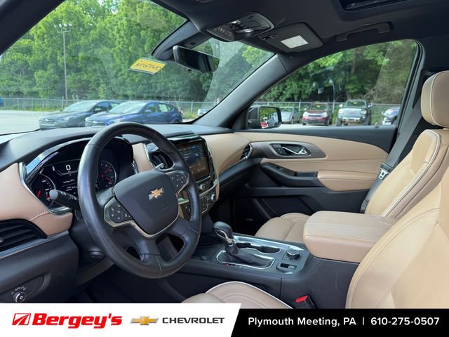 Used 2023 Chevrolet Traverse Premier AWD/4WD video 3