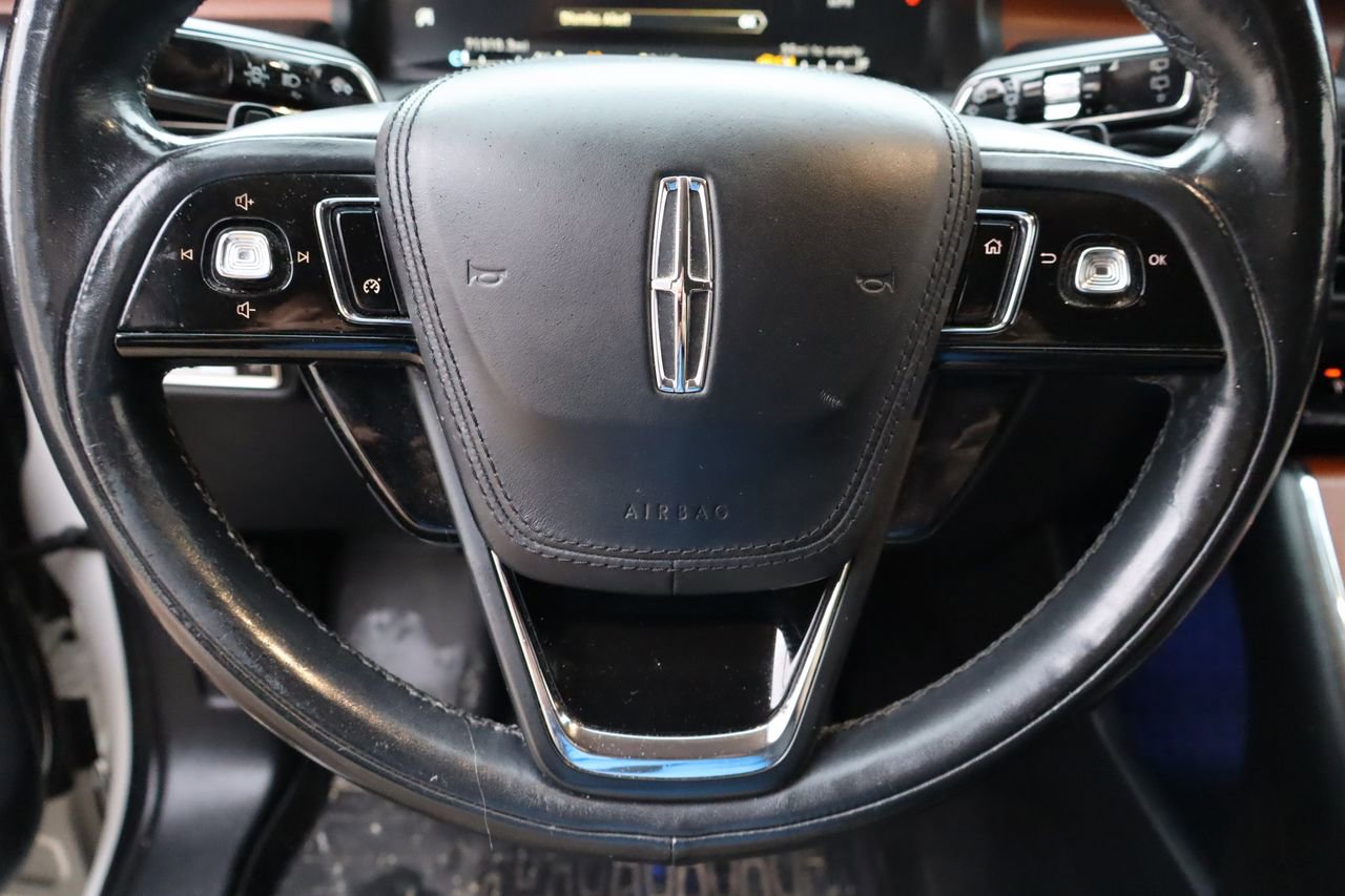 Used 2020 Lincoln Aviator Reserve w/ Elements Package Plus AWD/4WD image 13