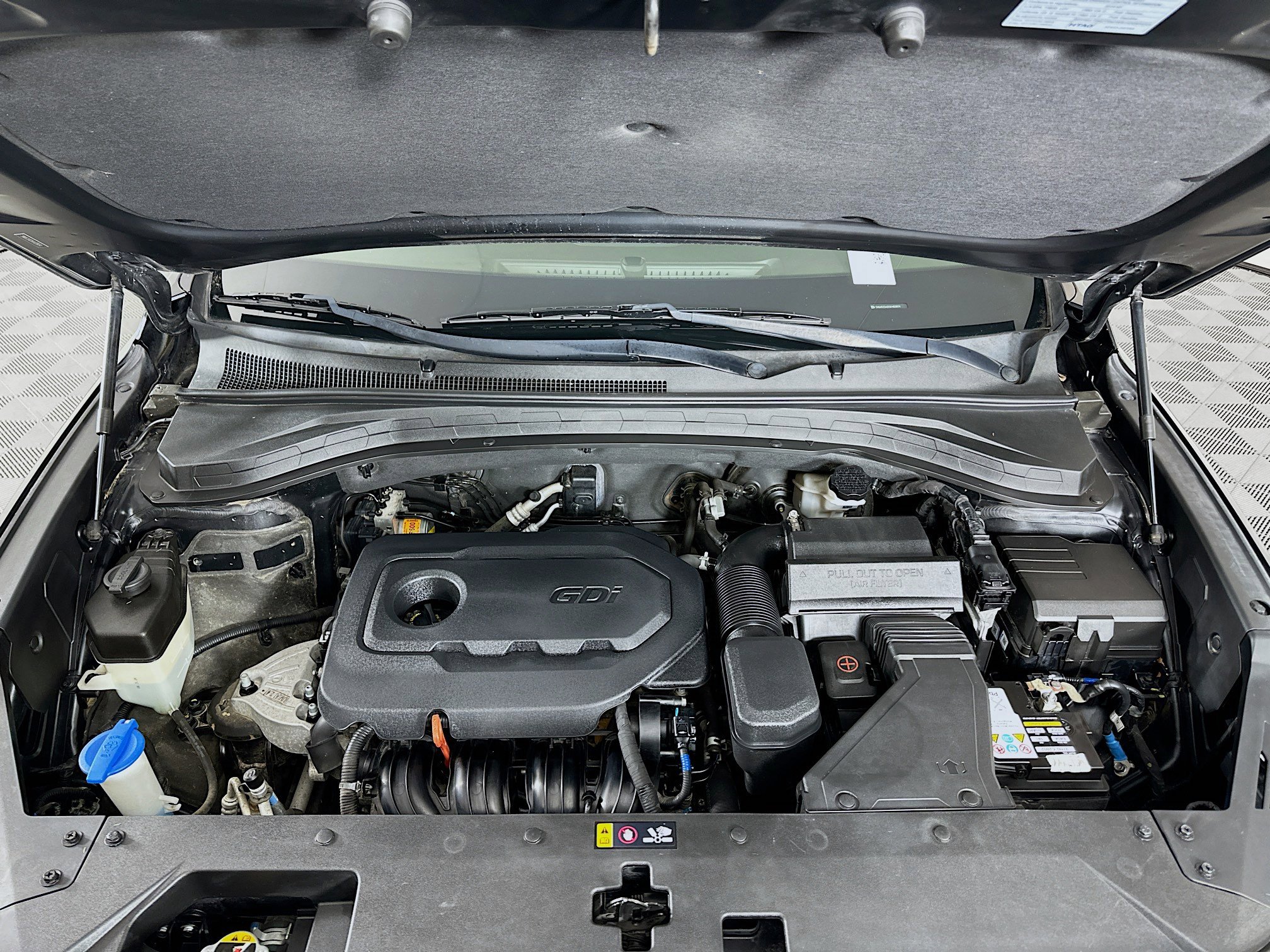 Used 2019 Hyundai Santa Fe SE image 31