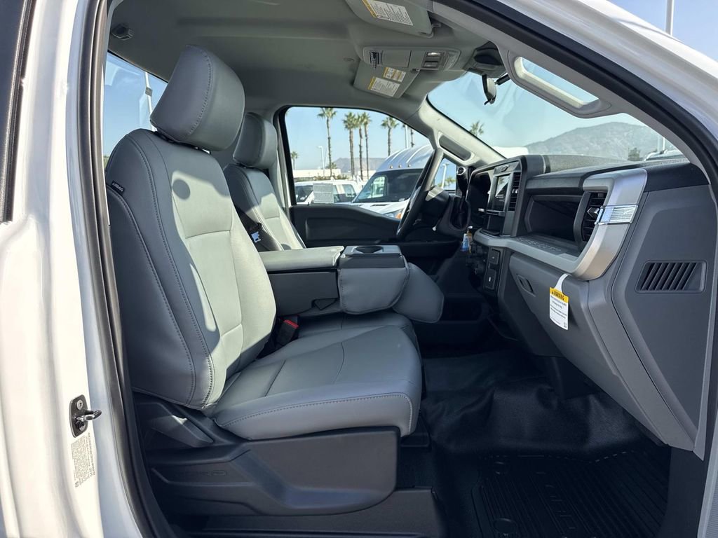 New 2026 Ford F450 XL w/ XL Chrome Package image 21