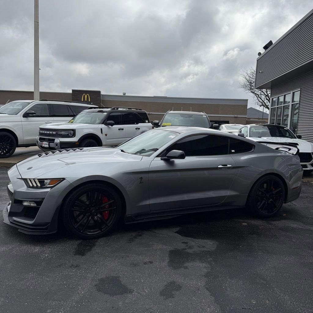 Used 2021 Ford Mustang Shelby GT500 w/ Technology Package image 6