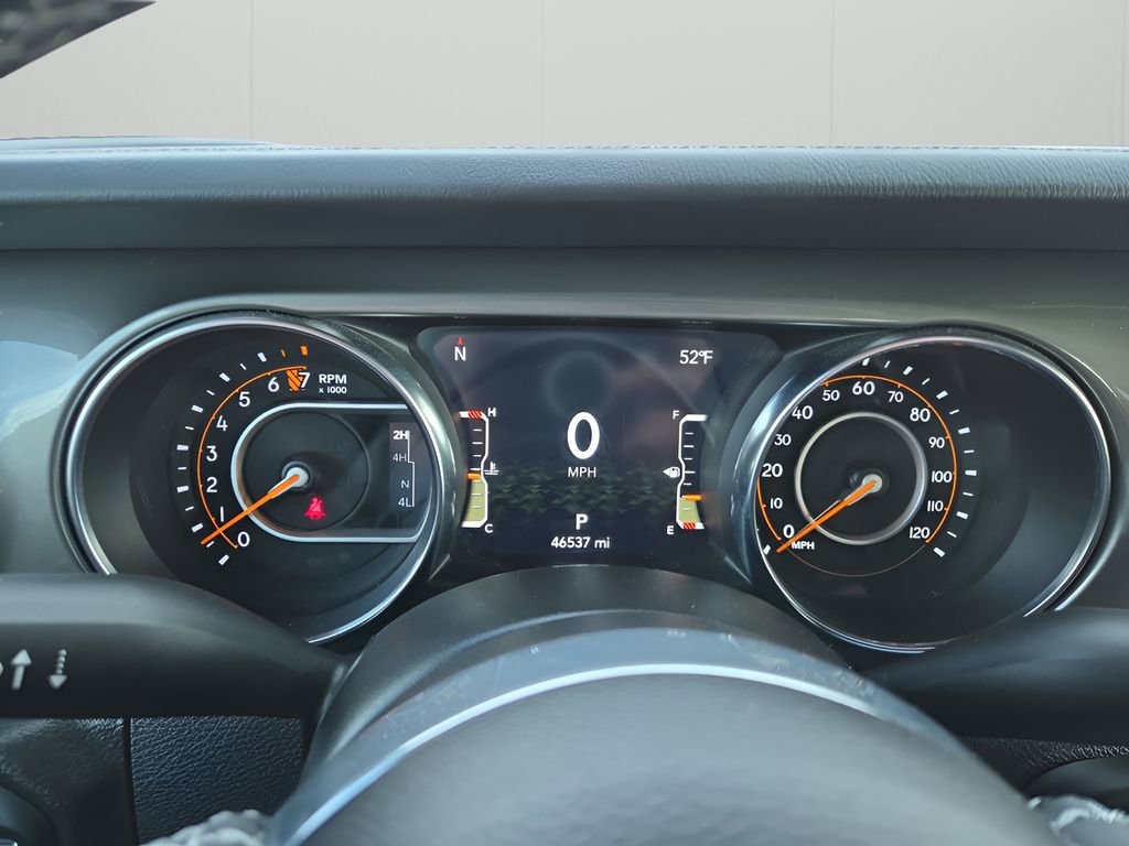 Used 2023 Jeep Gladiator Overland image 15