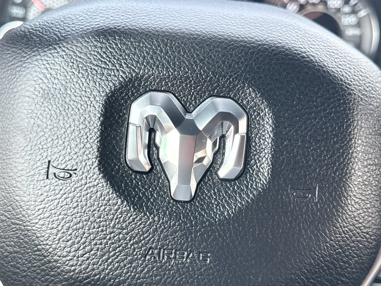 Used 2023 RAM 1500 Big Horn AWD/4WD image 28
