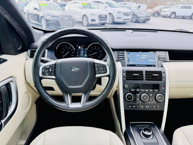 Used 2018 Land Rover Discovery Sport HSE Luxury image 6