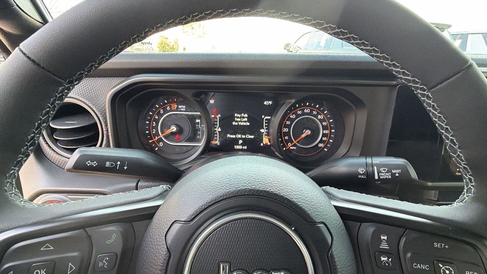 Used 2025 Jeep Gladiator Rubicon AWD/4WD image 20