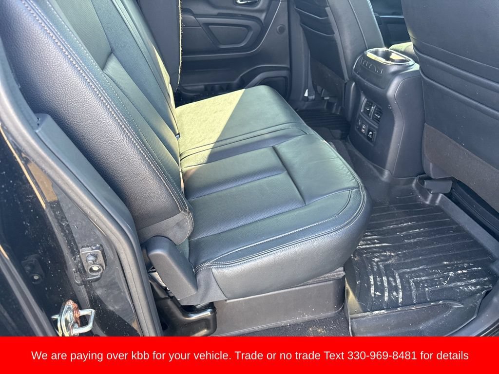 Used 2019 Nissan Titan SL w/ Midnight Edition AWD/4WD image 13