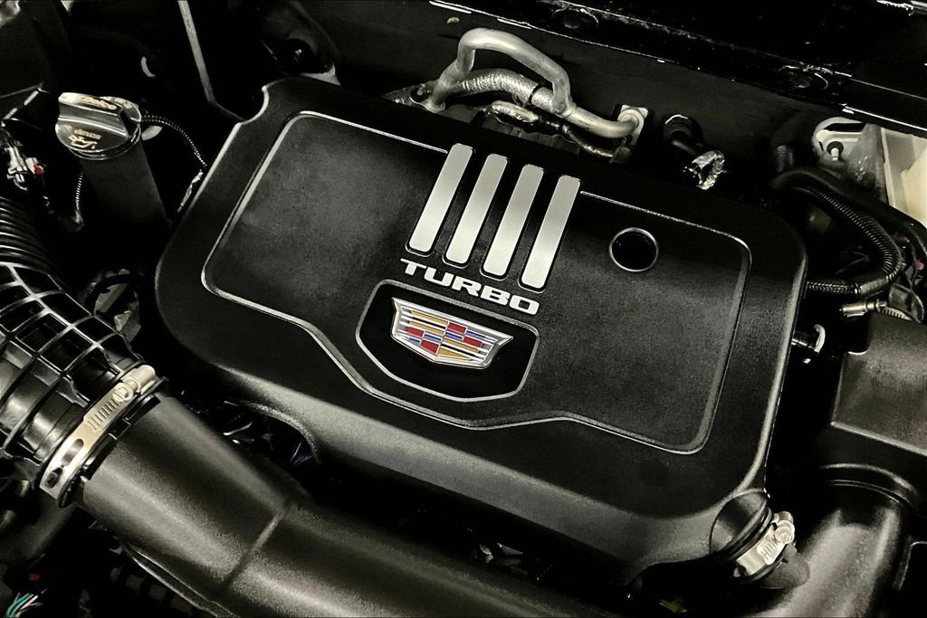 Certified 2025 Cadillac XT6 Luxury AWD/4WD image 32