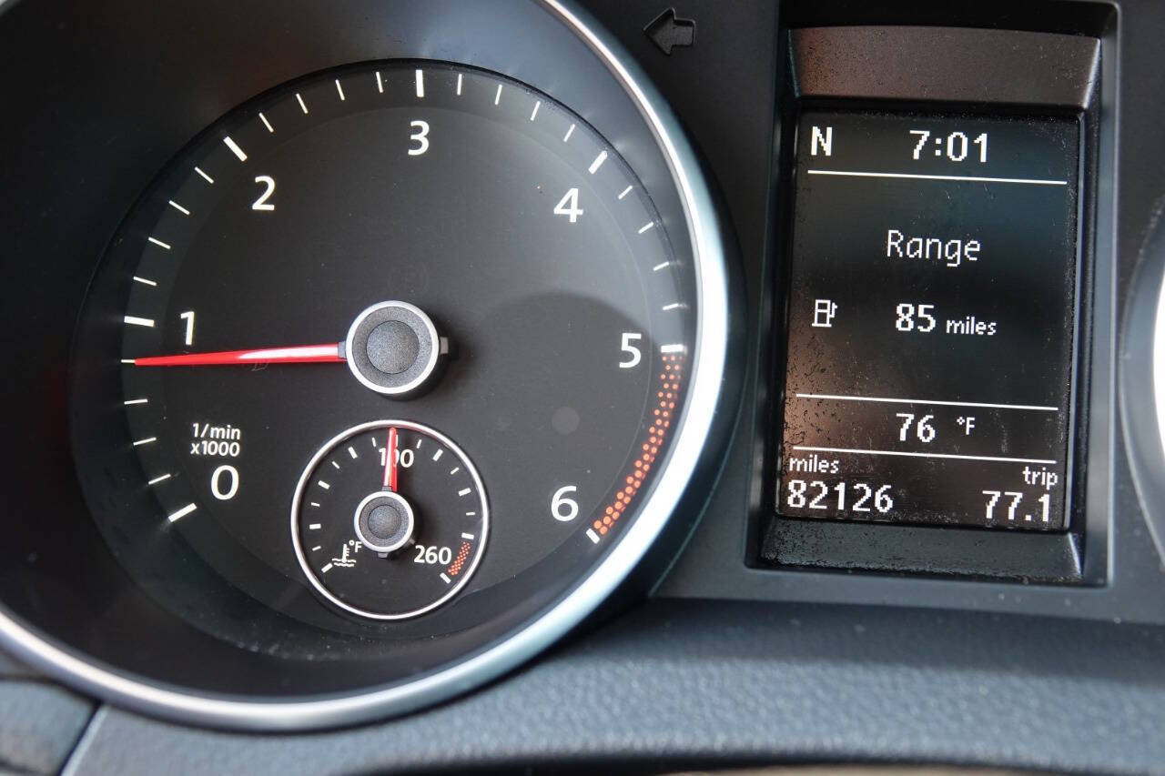 Used 2011 Volkswagen Golf TDI w/ Cold Weather Pkg FWD image 77