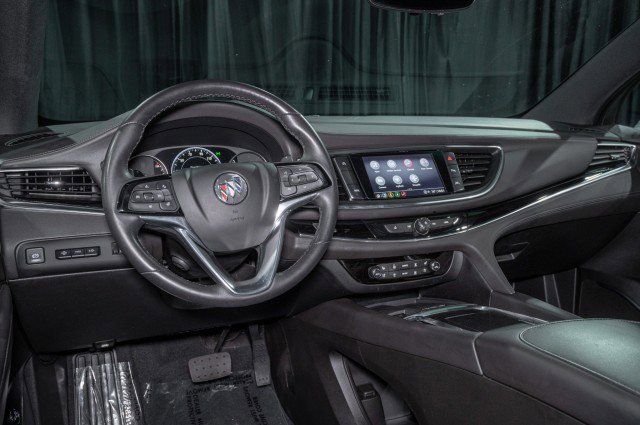 Used 2023 Buick Enclave Avenir w/ Avenir Technology Package image 17