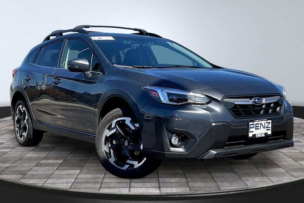 Used 2021 Subaru Crosstrek 2.5i Limited w/ Moonroof Package 2 AWD/4WD image 3