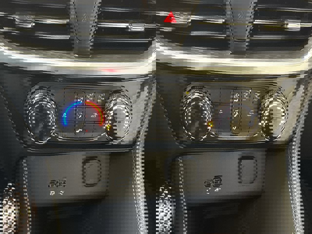 Certified 2024 Buick Encore GX Sport Touring w/ Advanced Technology Package image 20