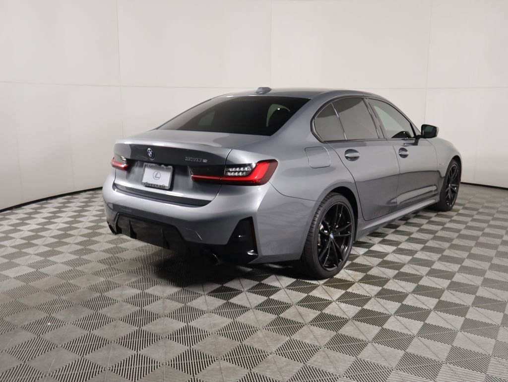 Used 2023 BMW 330e w/ M Sport Package image 5