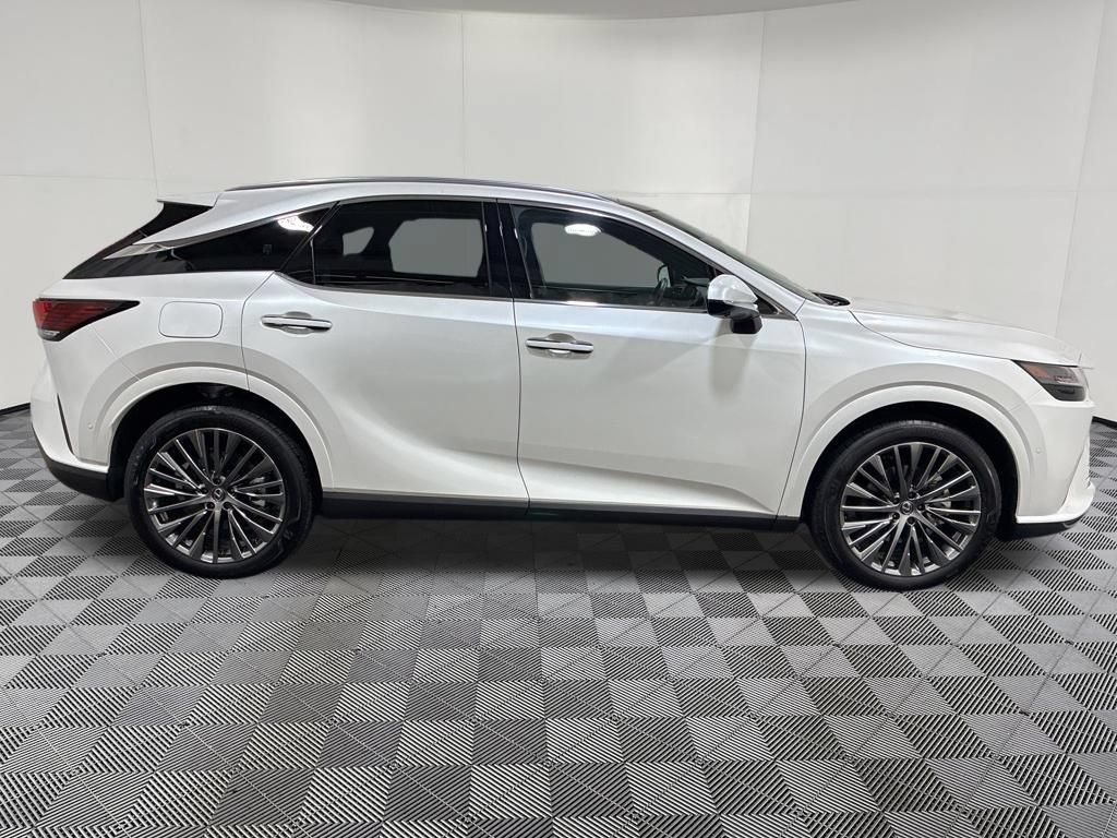 Used 2025 Lexus RX 450h AWD w/ Convenience Package image 8