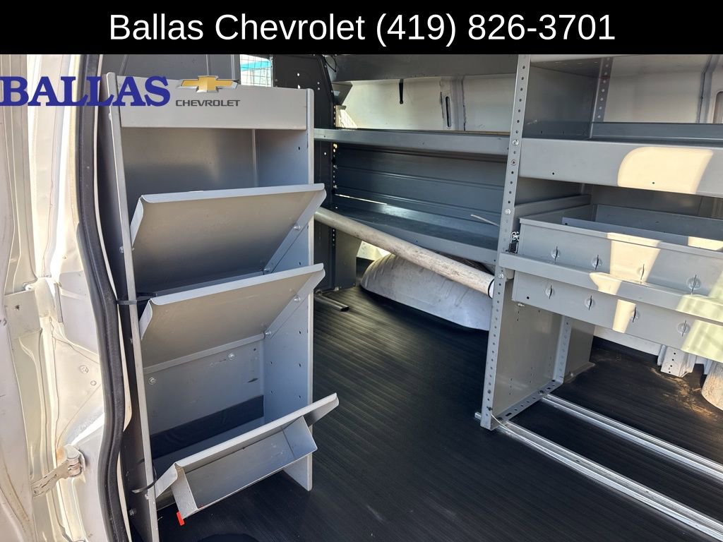 Used 2015 Chevrolet Express 2500 image 20
