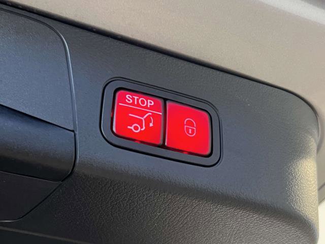 Certified 2023 Mercedes-Benz EQB 300 4MATIC image 10