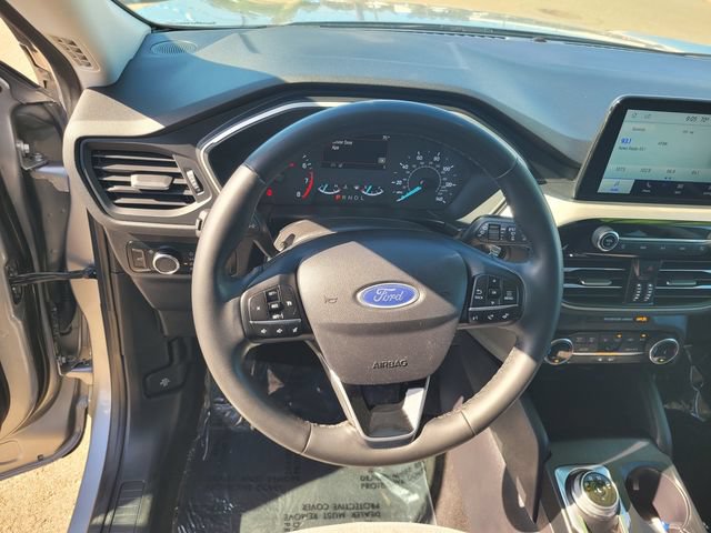 Used 2022 Ford Escape SE w/ Convenience Package FWD image 30