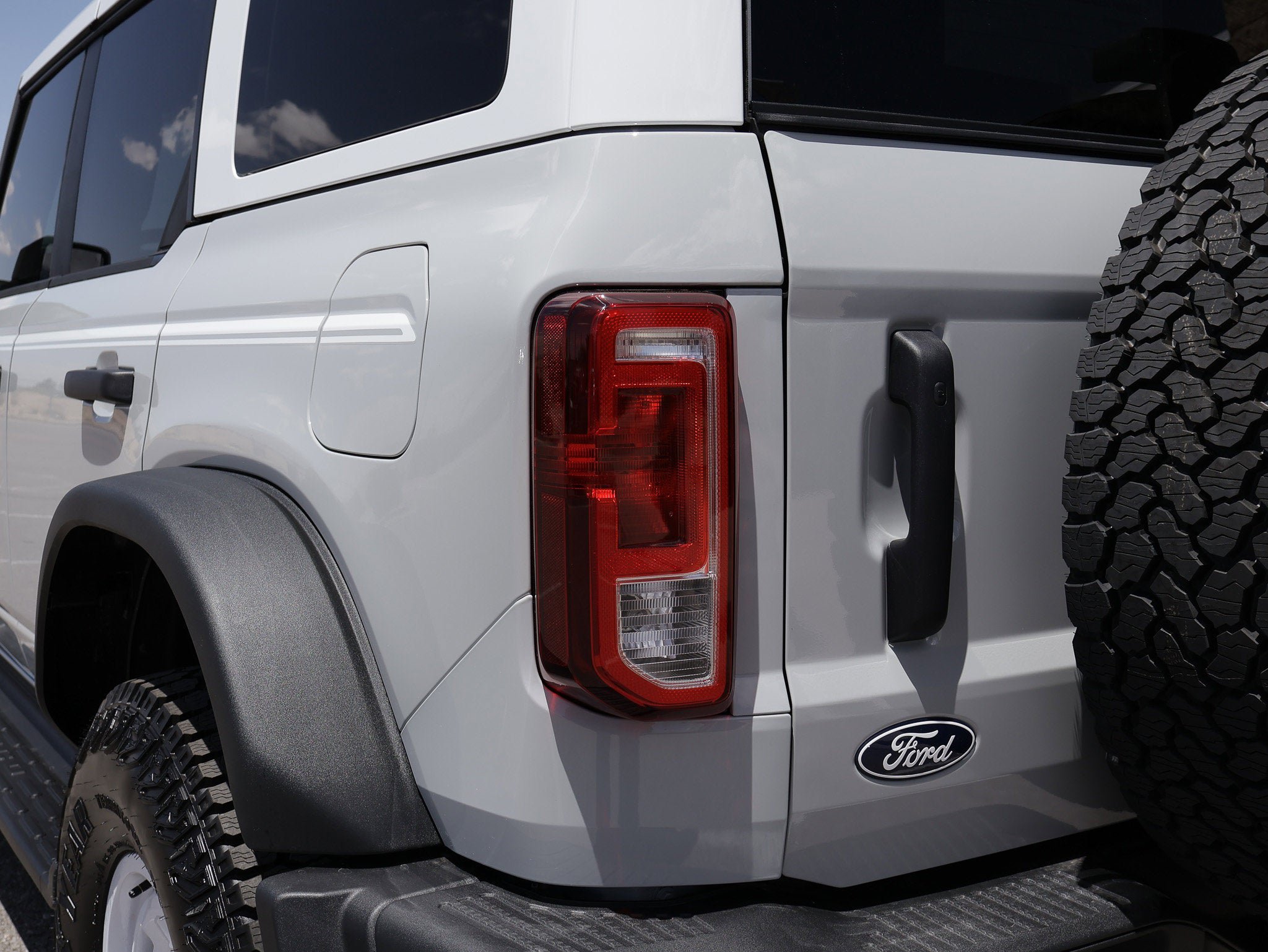 New 2026 Ford Bronco Heritage Edition AWD/4WD image 18