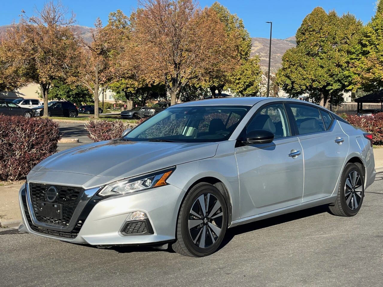 Used 2022 Nissan Altima 2.5 SV image 8