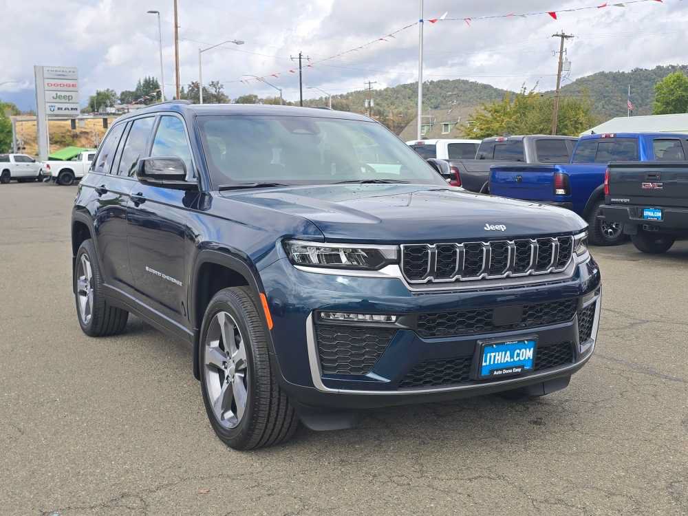 New 2026 Jeep Grand Cherokee Limited AWD/4WD image 7