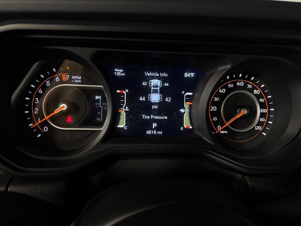 Certified 2025 Jeep Gladiator Rubicon AWD/4WD image 12